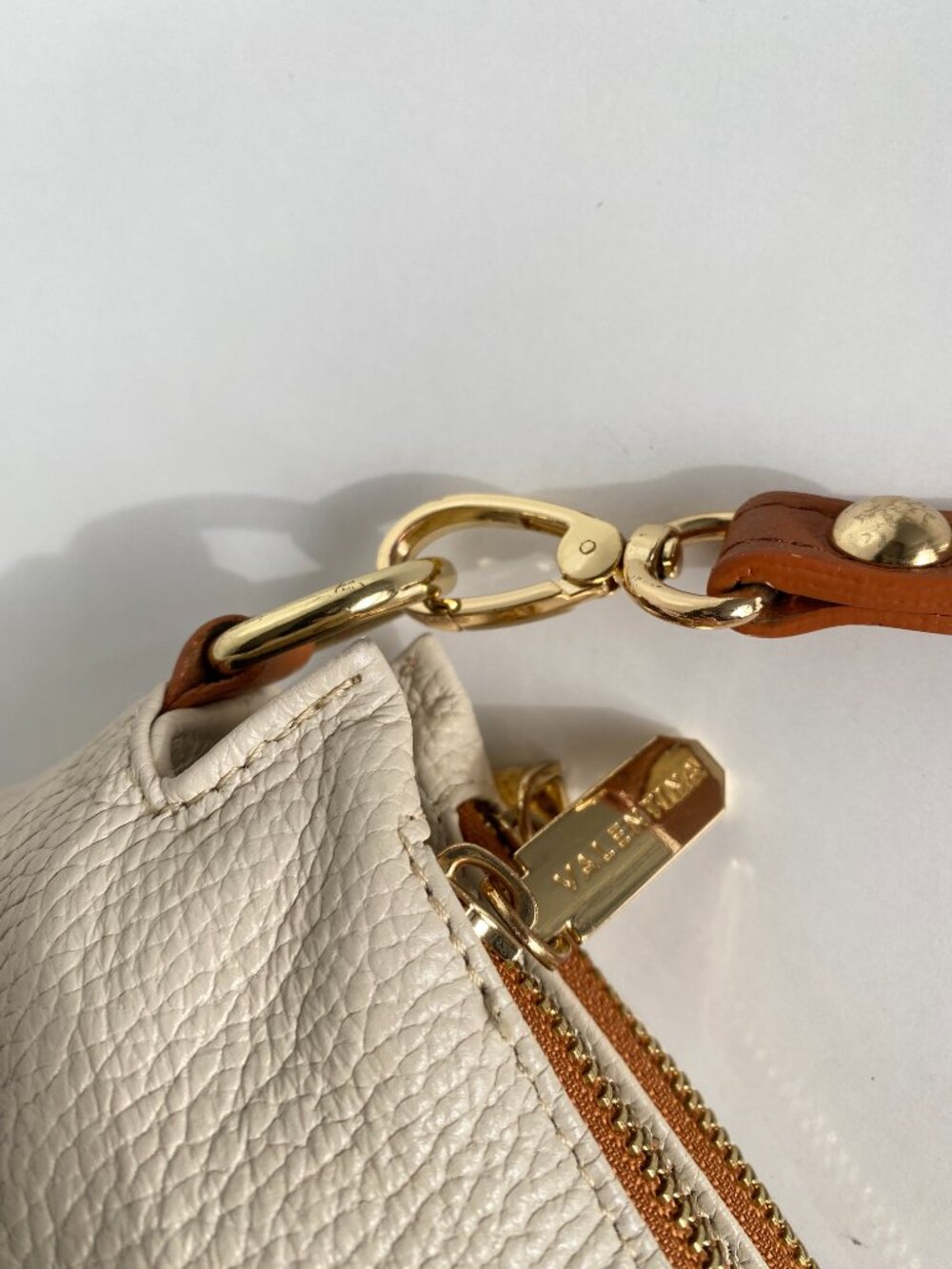 VALENTINA Italy Cream Pebble Leather Triple Compartment Shoulder Bag Purse - Picture 6 of 13